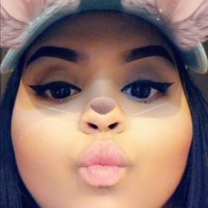 Meet your Posher, Carmen